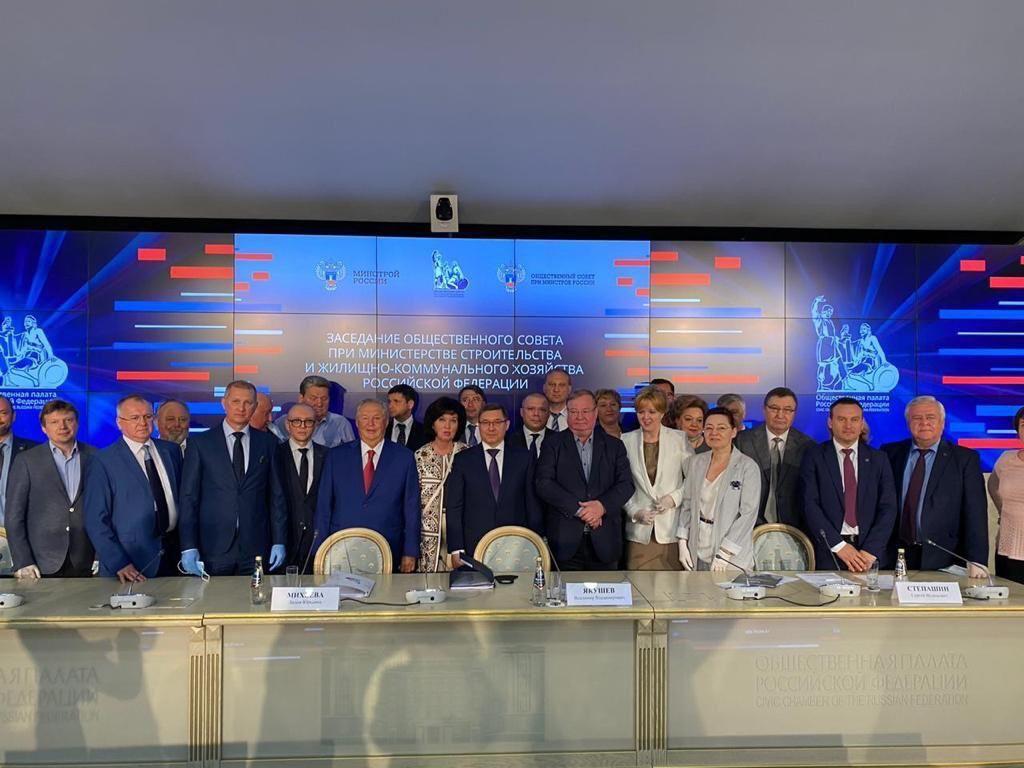 Гк новый город. Компания новое качество. Логотип новое качество элитная недвижимость. Деловой этикет. Компания новое качество.